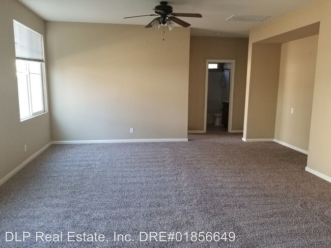 Building Photo - 5 br, 2.5 bath House - 2356 N Rock Creek Dr