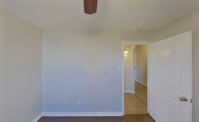 Foto del edificio - Stylish 3-Bedroom Residence Perfect for Family Living