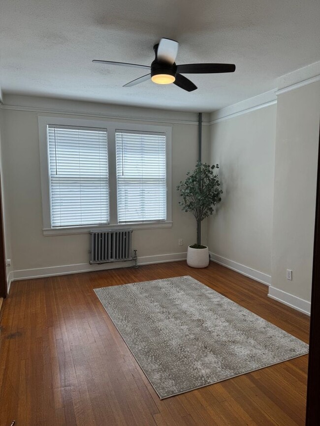 Interior Photo - Ambassador Executive Residences, LLC