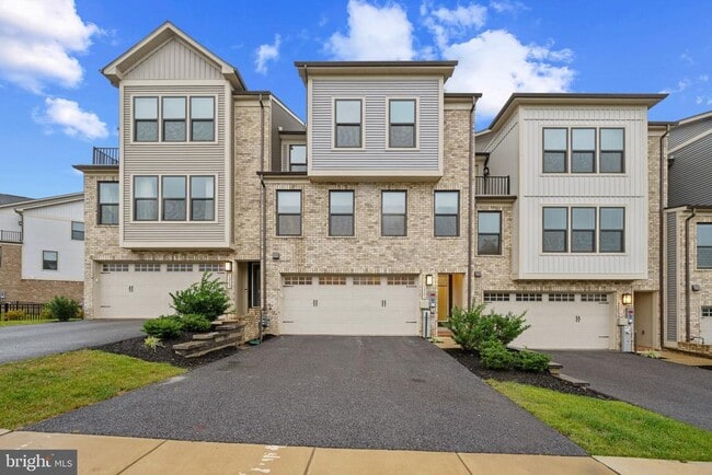 Building Photo - 13721 Hunt Valley Ct