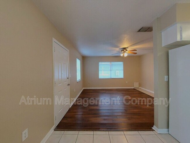 Building Photo - 1720 Merrick Rd