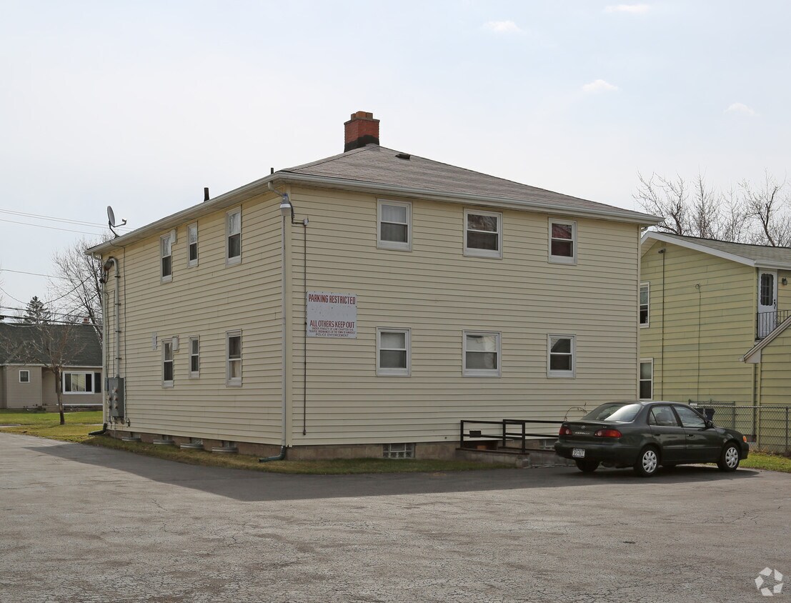 Foto del edificio - 833 Millersport Hwy