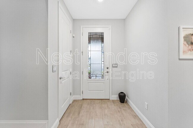 Foto del edificio - 171 Killarney Ave
