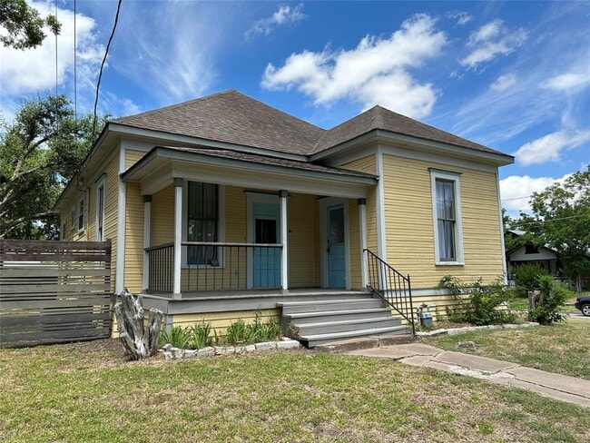 Building Photo - 1009 Kimbro St