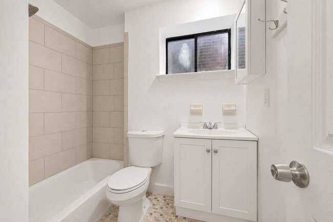 Photo - 1228 S 2nd St Apartment
