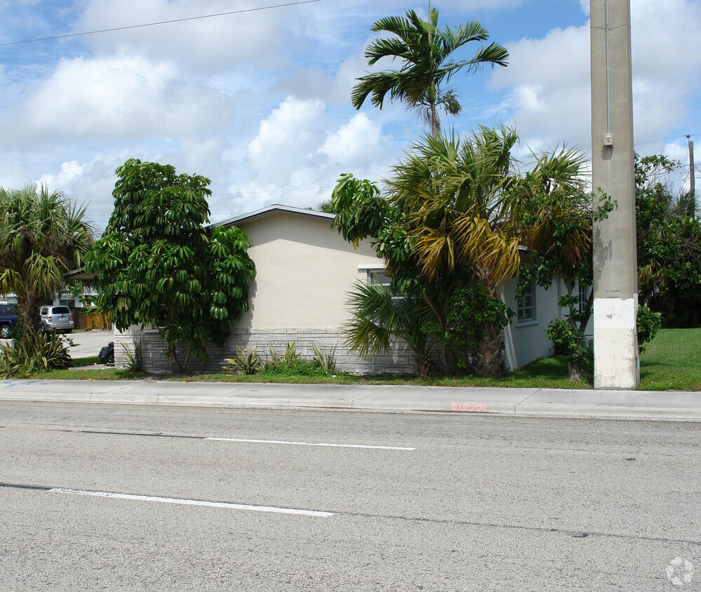 Foto del edificio - 2765-2779 W Griffin Rd