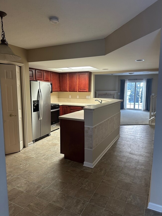 Kitchen into Living Room - 140 Sand Ct