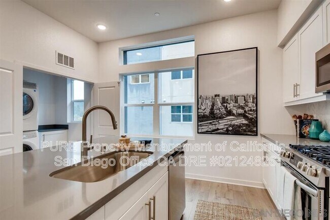 Foto del edificio - 10451 Harlow Cir