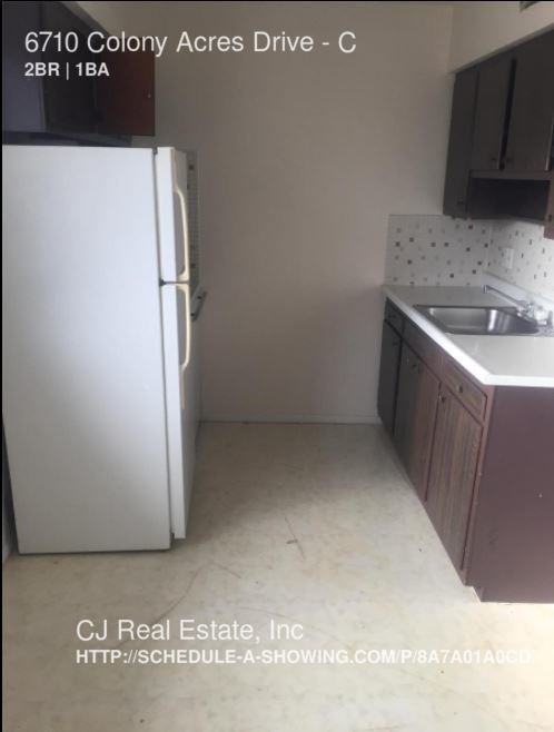 Foto del edificio - 6710 Colony Acres Dr