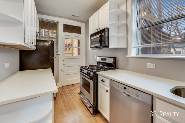 Foto del edificio - 940 Pleasant St