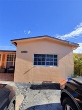 Building Photo - 7752 Dilido Blvd