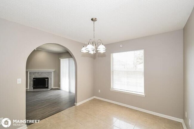 Building Photo - 8294 Rocky Creek Ct, Jacksonville, FL 32244