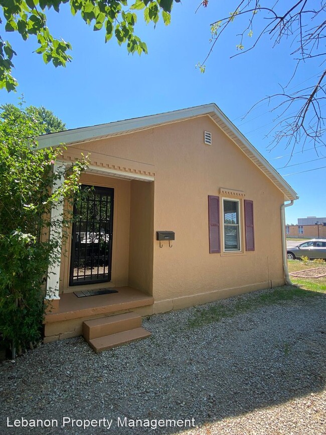Building Photo - 1 br, 1 bath House - 272 Maplecrest Privat...