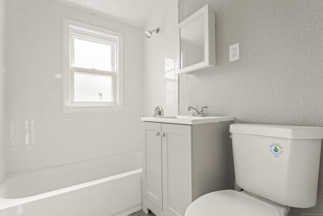 Baño - 103 Cannon Rd