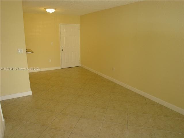 Foto del edificio - 8185 NW 7th St