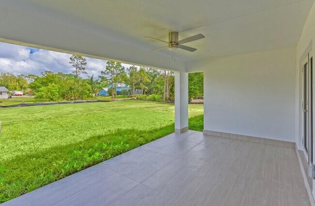 Foto del edificio - 13177 47th Ct N