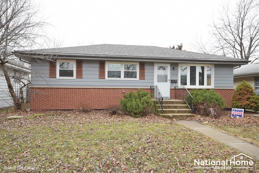 17810 Park Ave, Lansing, IL 60438 House Rental in Lansing, IL
