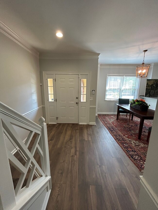 Building Photo - 224 Westchase Dr