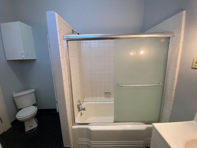 Foto del edificio - Top floor unit in the heart of Garden District!