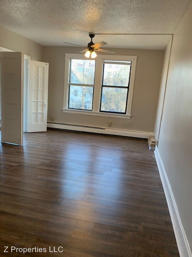 Foto del edificio - 2 br, 1 bath Apartment - 917-927 Dana Ave
