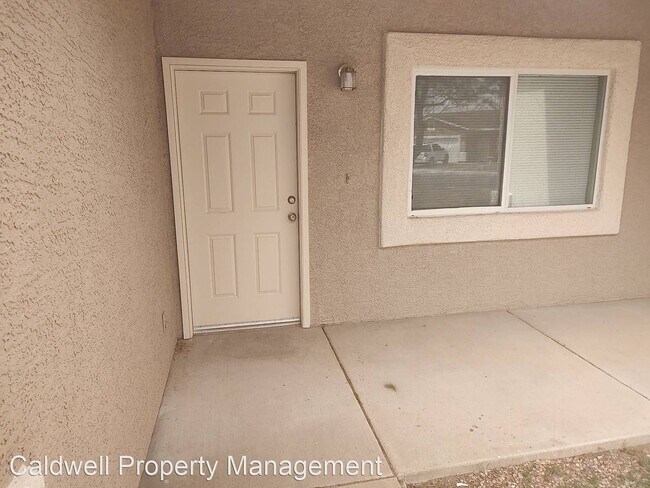 Building Photo - 3 br, 2 bath House - 6242 S Iron Brand Dr
