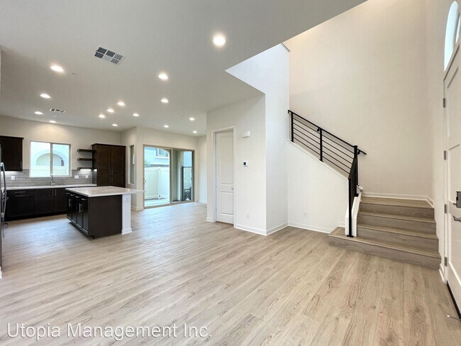 Building Photo - 3 br, 2.5 bath House - 485 Village Greens Way