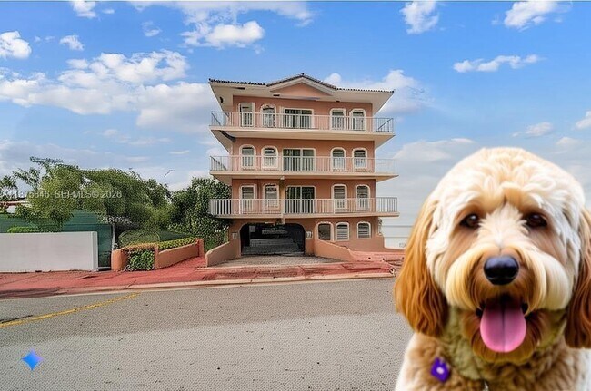 Foto del edificio - 9008 Collins Ave