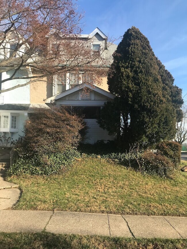 Front of house - 6401 N Fairhill St