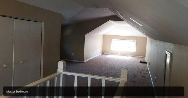 Building Photo - 21 W 2nd Ave