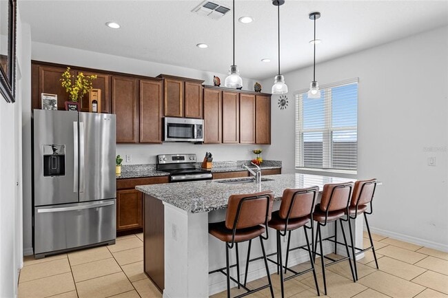 Building Photo - 5640 Camilla St