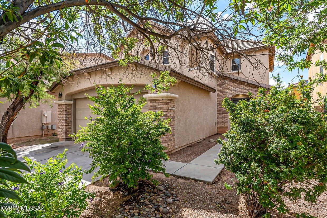 Primary Photo - Gorgeous 2 Story in Rancho Valencia!!