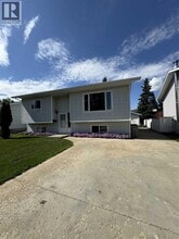 Building Photo - 6406 Poplar Dr