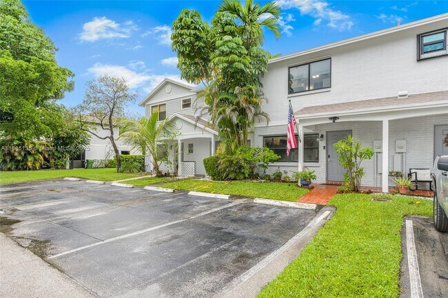 Foto del edificio - 720 NW 105th Terrace