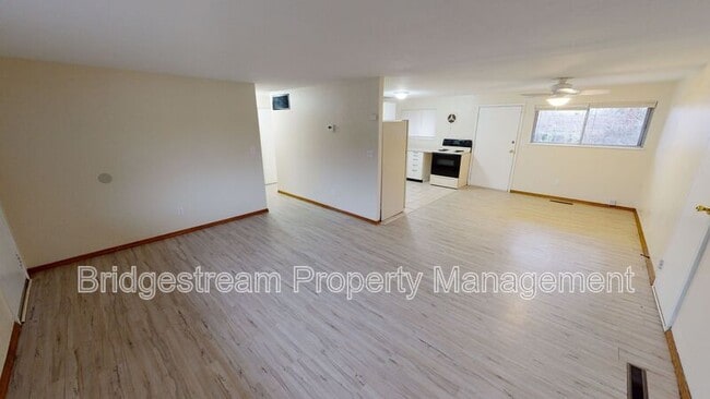 Building Photo - 4187 Cordell Dr