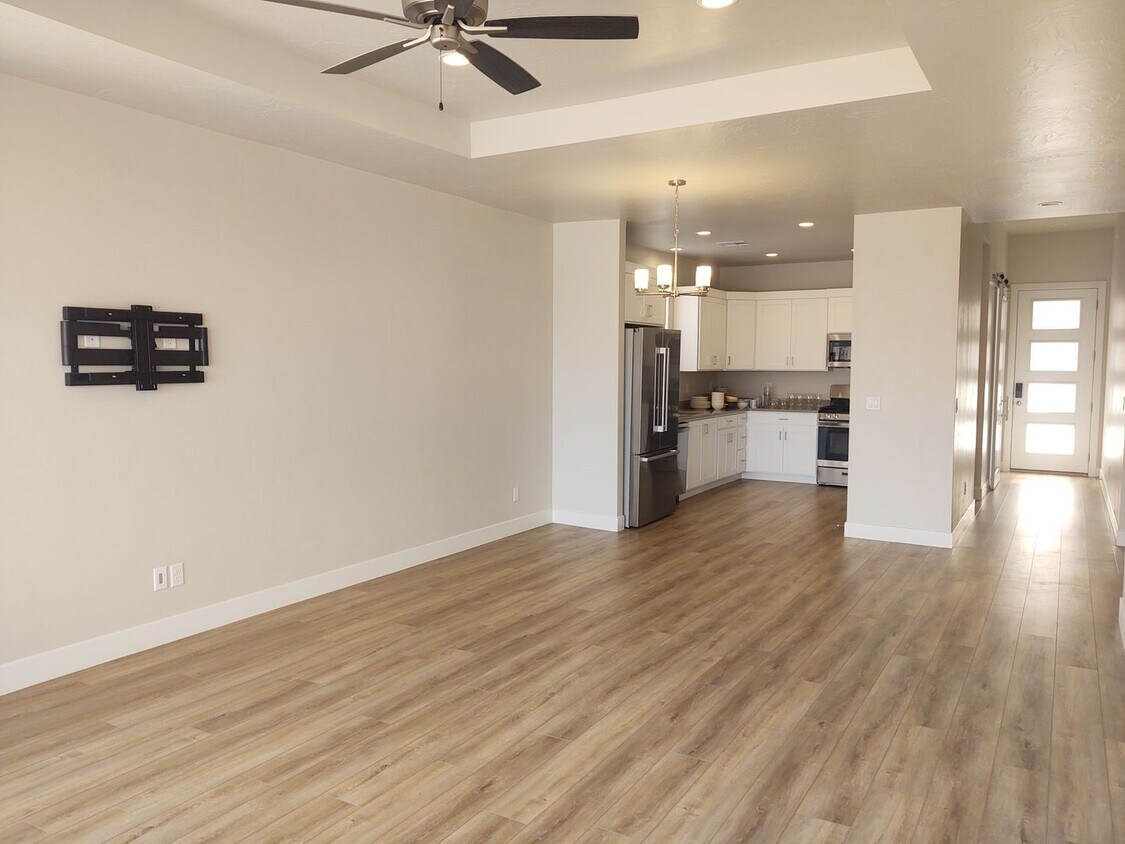 Primary Photo - Premium 1bed1.5bath with private DEN! VIEWS