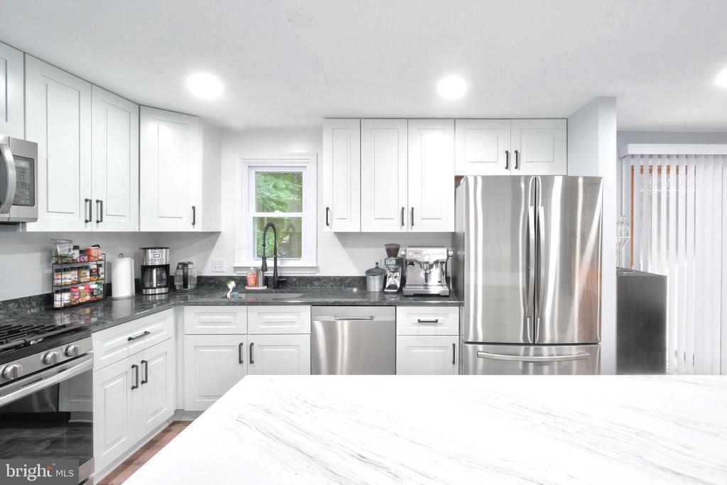 Foto principal - 12718 Kahns Rd