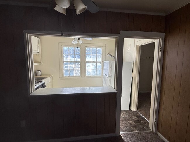 Building Photo - 6 Riley Manor Cir