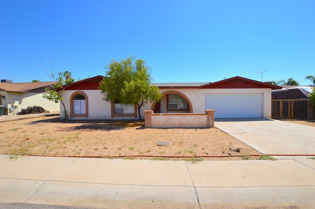 Building Photo - Ready for Move In !