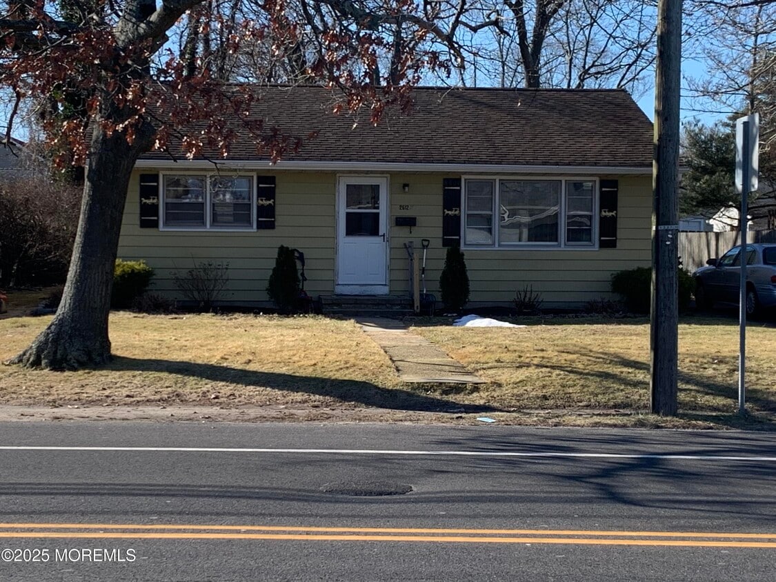 Primary Photo - 2612 Bridge Ave
