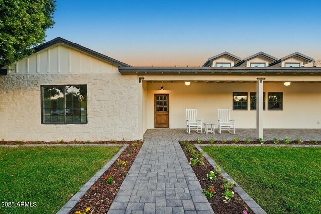 Foto del edificio - 2315 N 42nd St