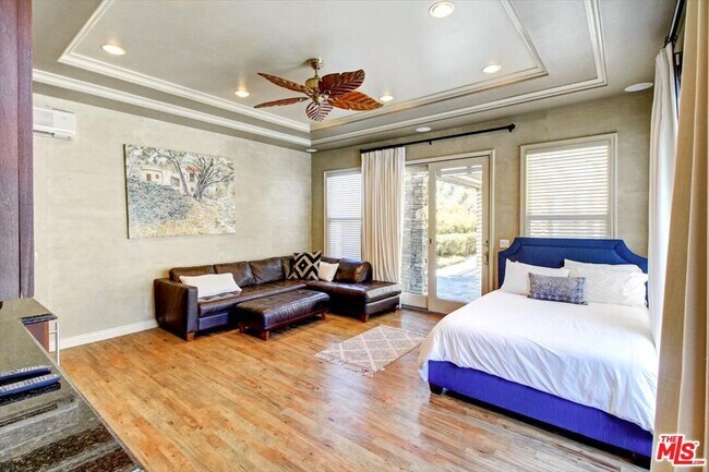 Building Photo - 2860 Dewdrop Pl