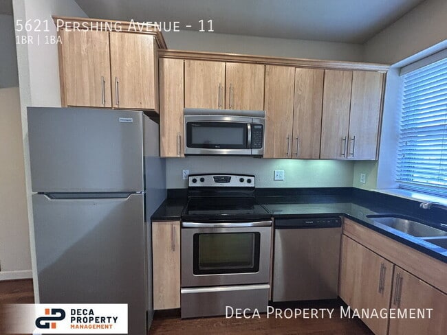 Building Photo - 5621 Pershing Ave