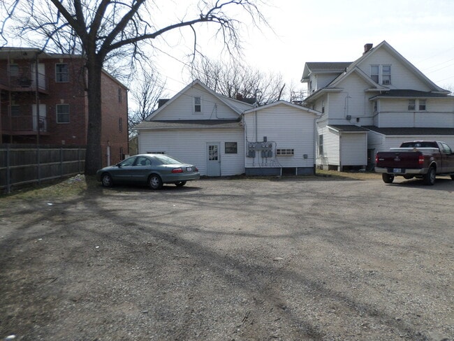 Building Photo - Vattier 1124-1126