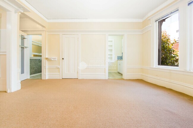 Building Photo - 550 Leavenworth St