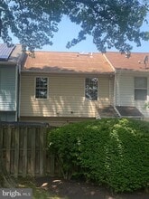 Building Photo - 7432 Shady Glen Terrace
