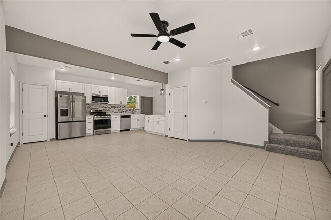 Foto del edificio - 8306 Tidwell Rd