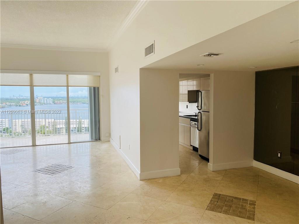 18021 Biscayne Blvd Unit PH04, Aventura, FL 33160 Condo for Rent in