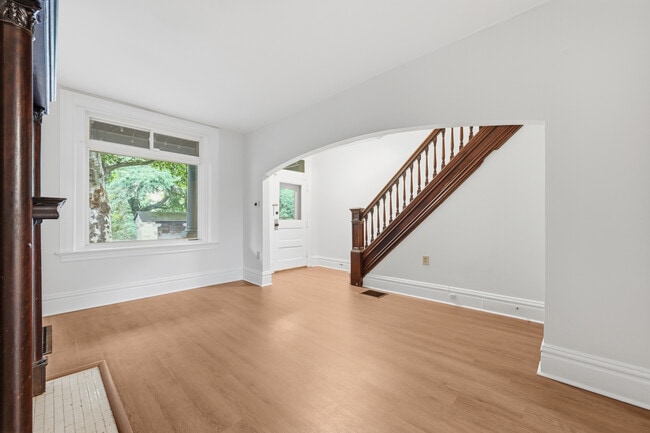 Building Photo - 3466 Perrysville Ave