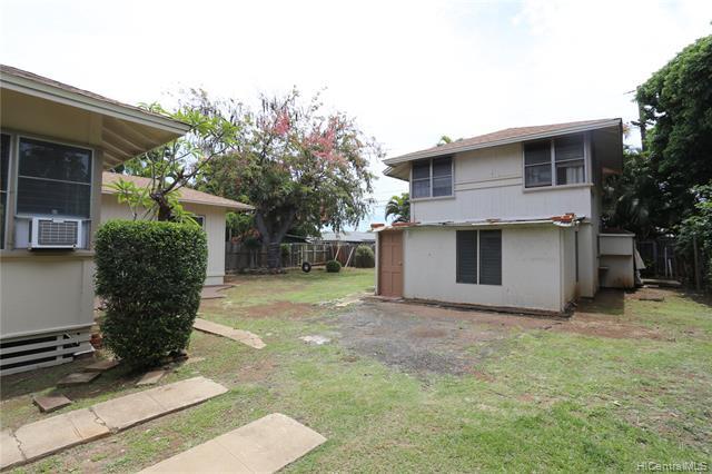 Building Photo - 1054 Kealaolu Ave