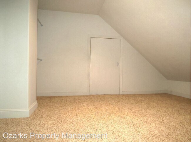 Building Photo - 5 br, 3 bath House - 150 WOODLAND HILLS DRIVE